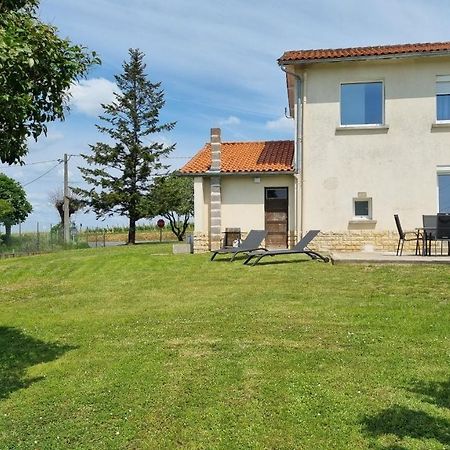 Gite Du Vignoble Puisseguin Exteriör bild